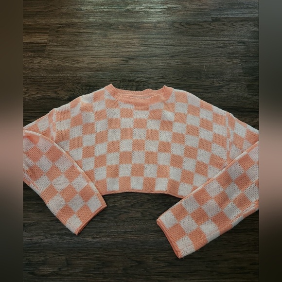 Sweaters - Checkered Pink and White Women's Sweater